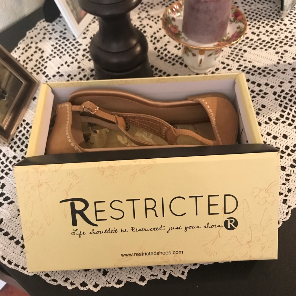 Restricted Sandals - image 5